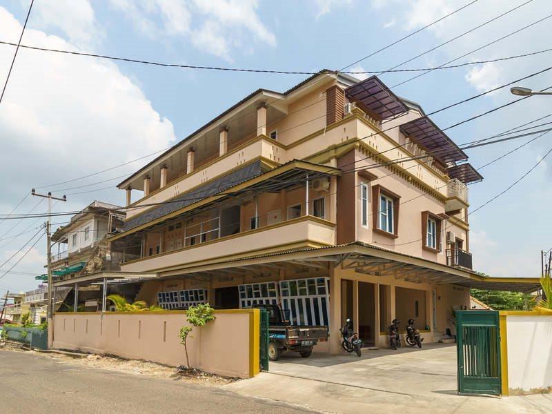 Reddoorz Syariah Near Simpang Sekip Palembang Hotel Exterior foto