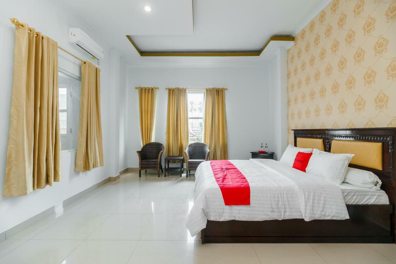 Reddoorz Syariah Near Simpang Sekip Palembang Hotel Exterior foto